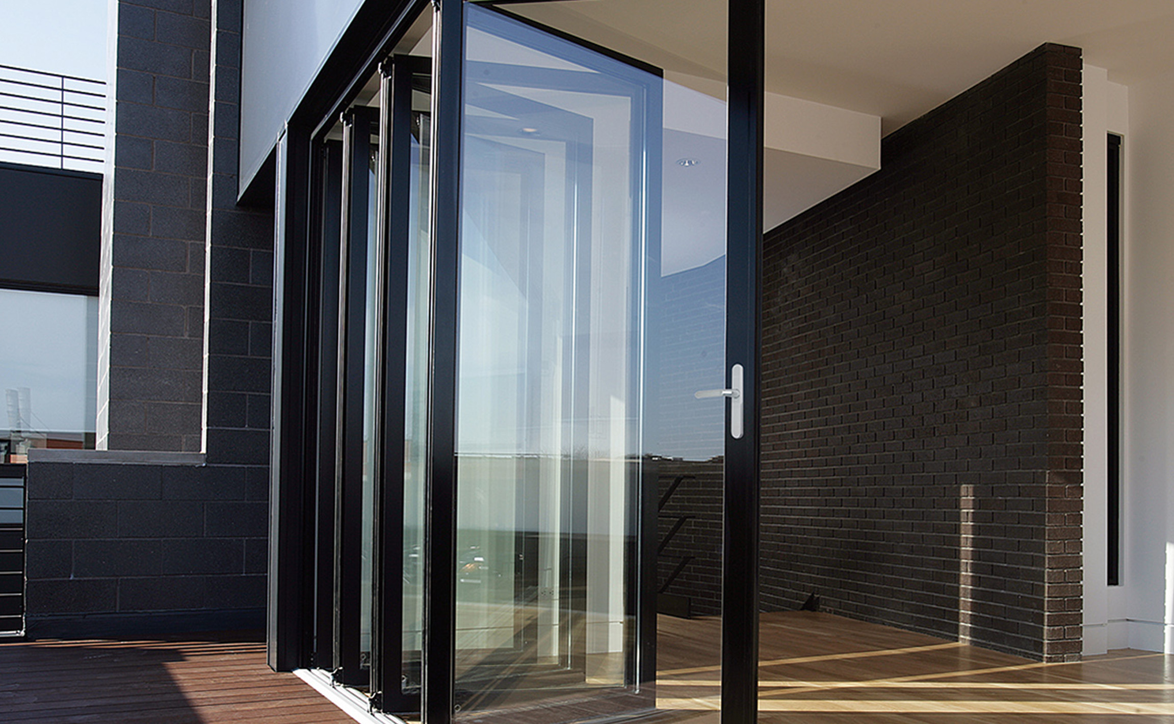 MULTI-FOLD DOOR SERIES